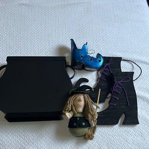 Halloween Witch theme decor.